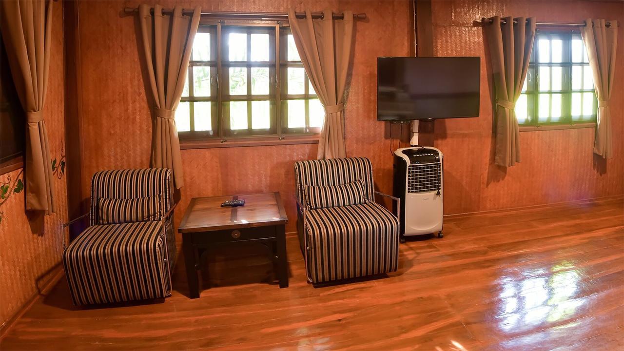 The Wes Village, Incl Free Breakfast & 100 Thb Food Gift Chiang Dao Exteriér fotografie